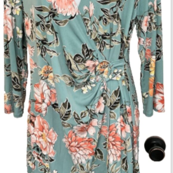 Glamour Ladies Size 12 Long Sleeve Multicolor V-Neck Floral Wrap Style Dress - Picture 1 of 16